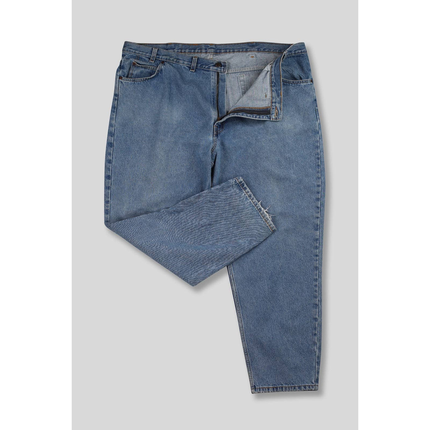 Vintage Levi’s 506 Straight Leg Medium Wash Jeans