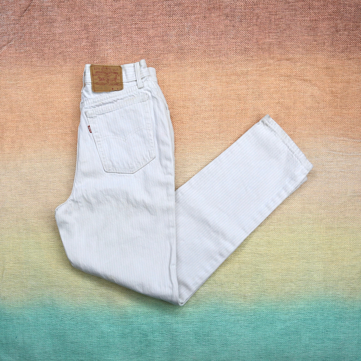 Vintage 505 White Pin Striped High Waisted Levis Jeans // Size 29